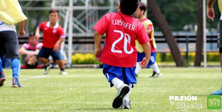jugador selección chilena talla baja