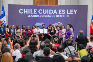 Promulgacion-ley-Chile-Cuida